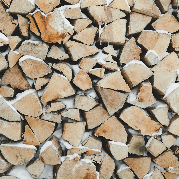 Natural Wood Logs with Snow for seamless PBR texture preview