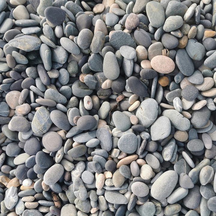 Natural River Stones With Smooth Rounded Pebbles seamless PBR texture preview