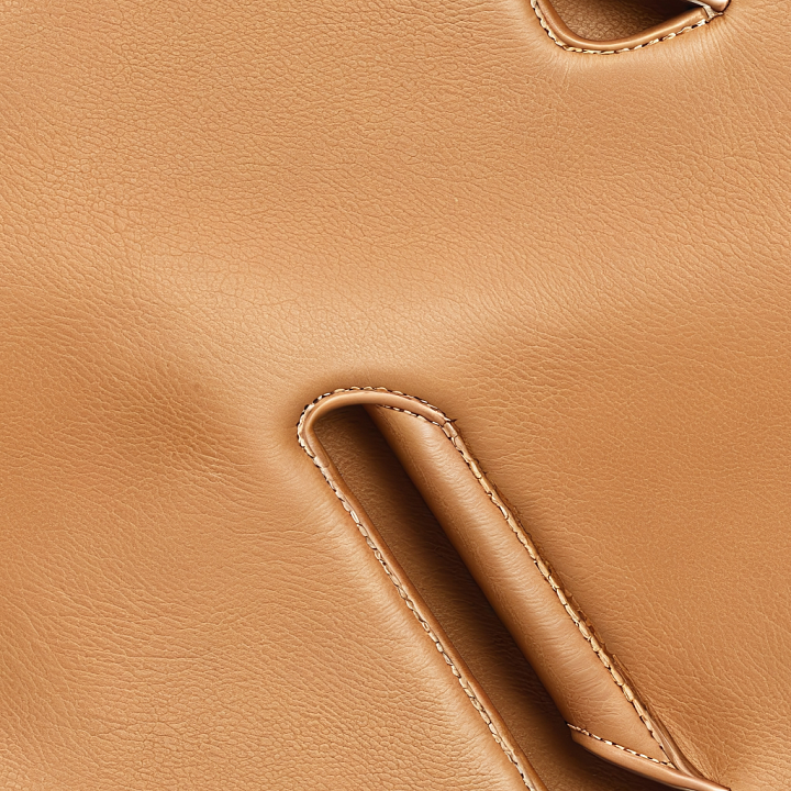 Smooth Tan Leather with Fine Grain and Detailed Stitching seamless PBR texture preview